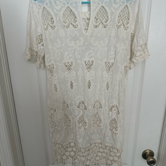 Zara Cream Lace Mini  Dress - Picture 3 of 6